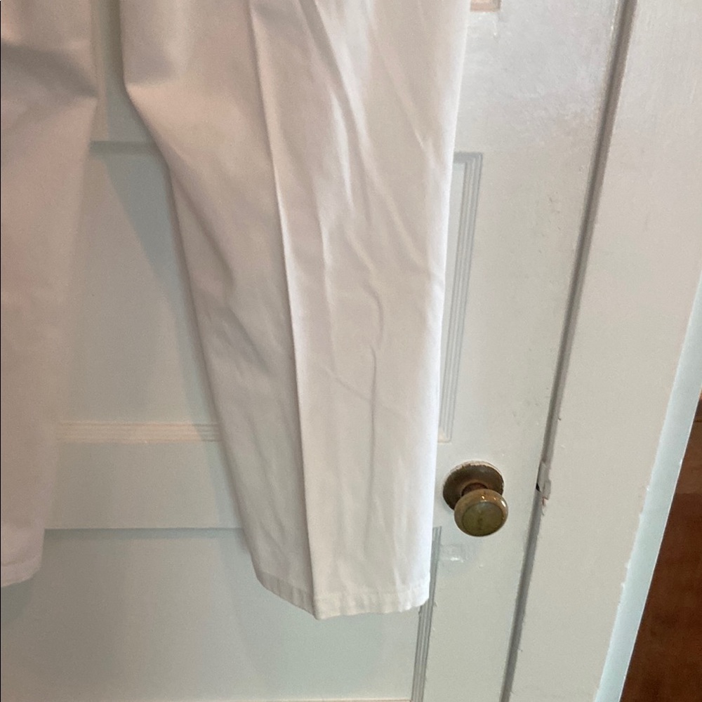 Bandilino Maddie White Pants - Picture 13 of 16